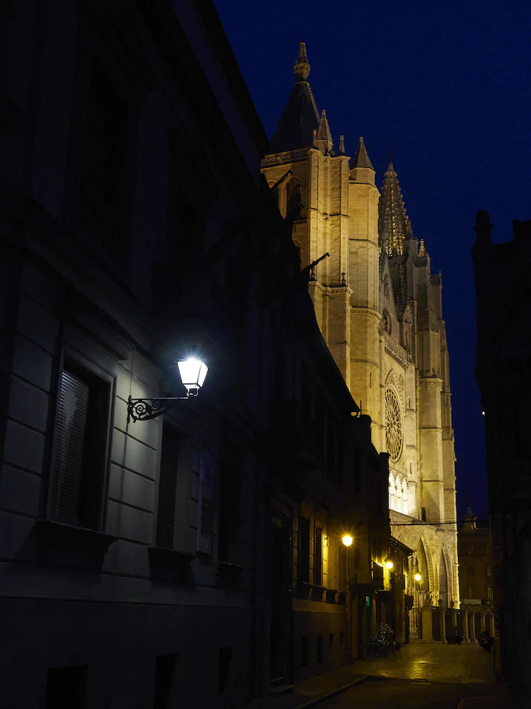 Entrevias - Lodging And Apartments Leon