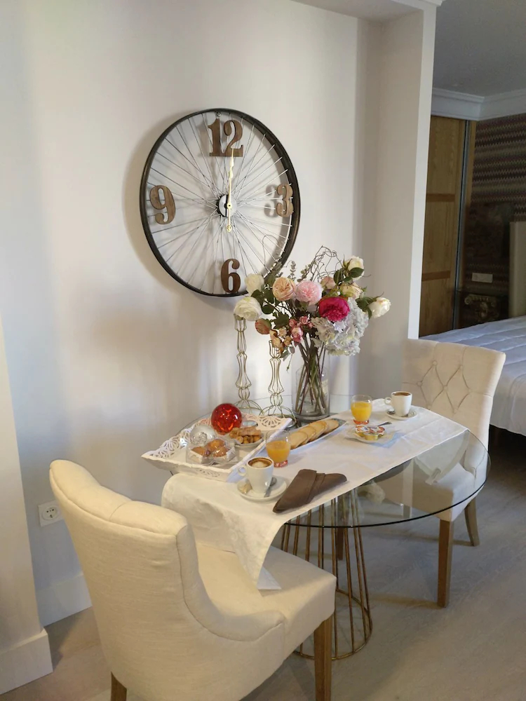 Principia Suites