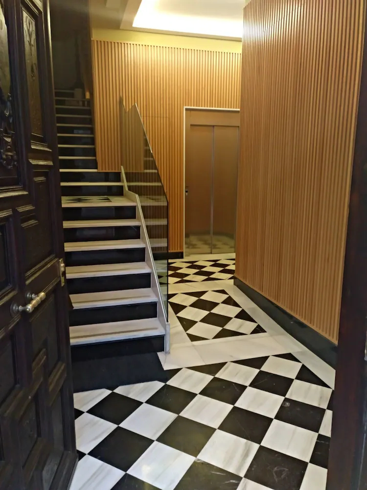 Principia Suites