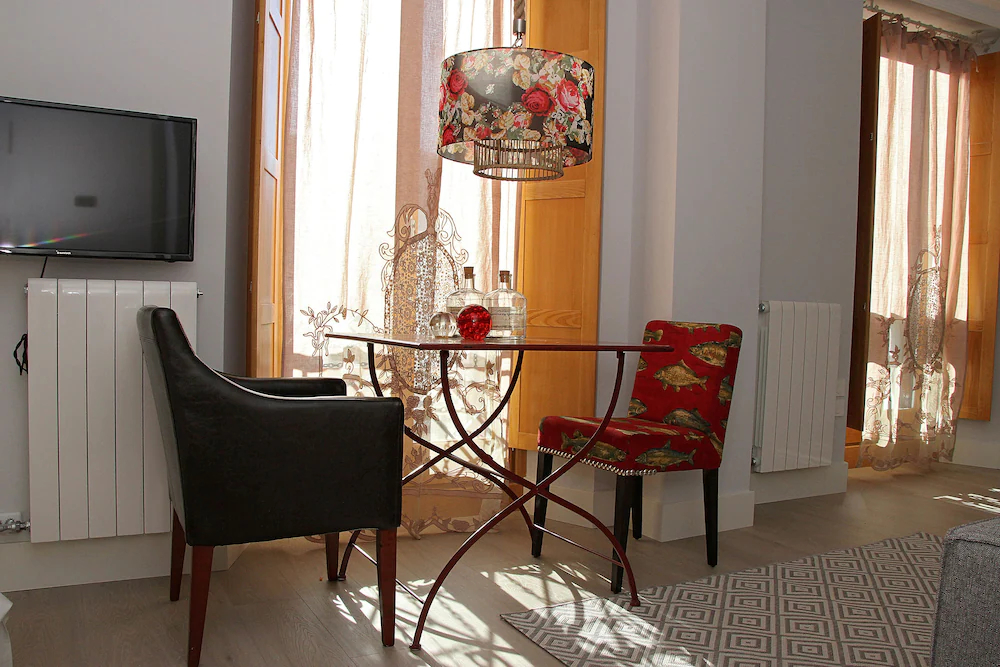 Principia Suites