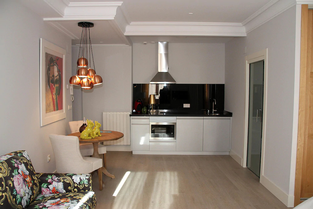 Principia Suites