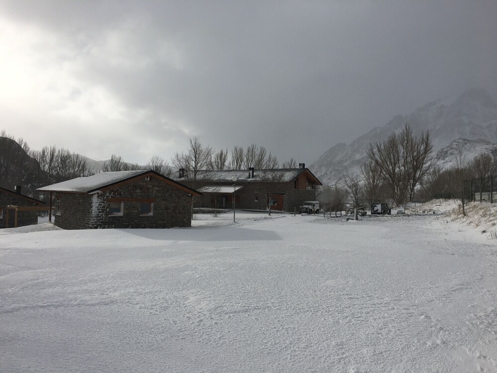 Casas de Montana  Alto Curueno