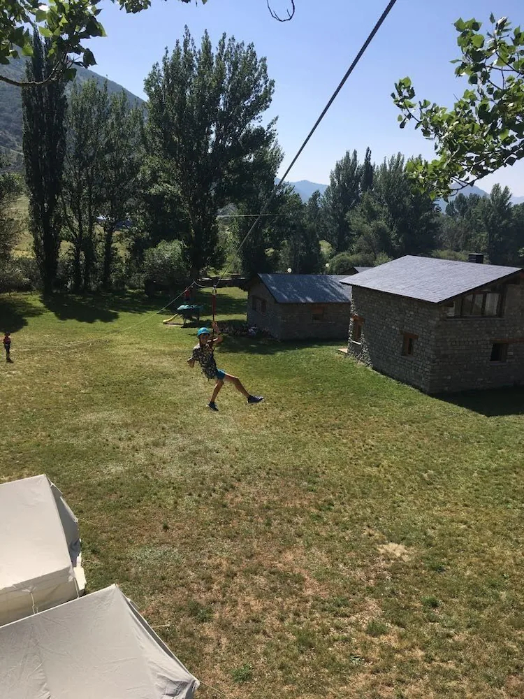 Casas de Montana  Alto Curueno