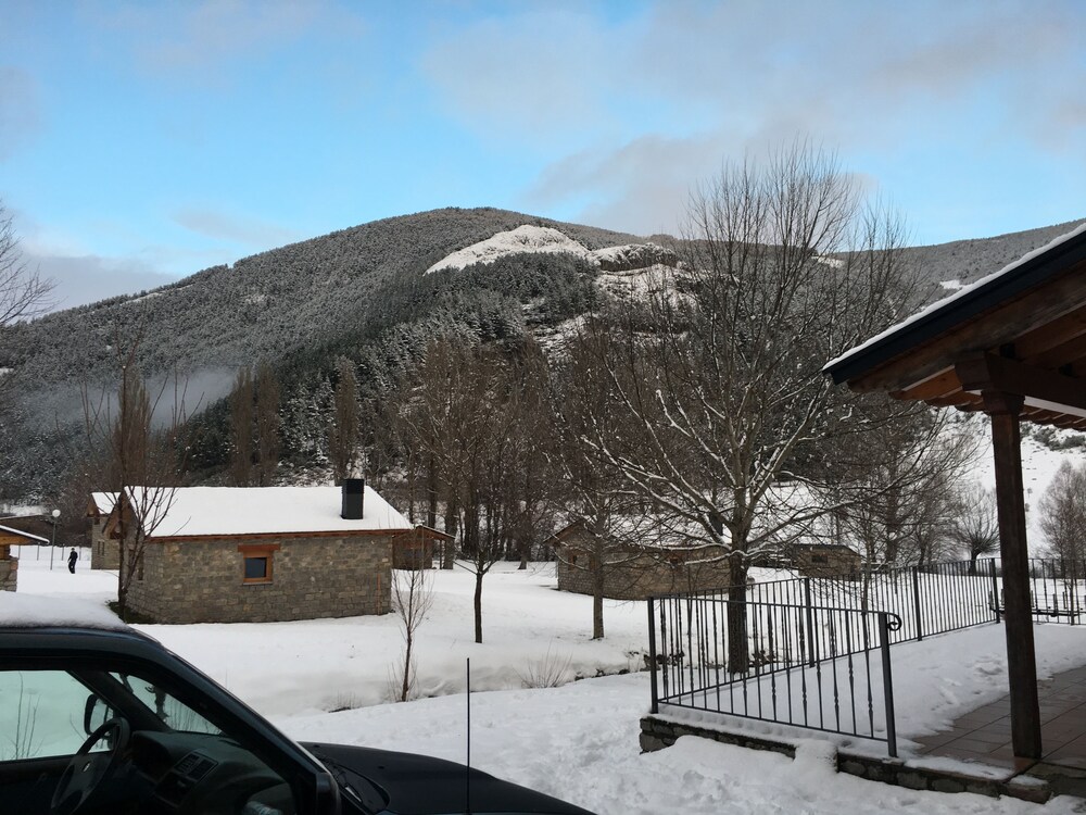 Casas de Montana  Alto Curueno