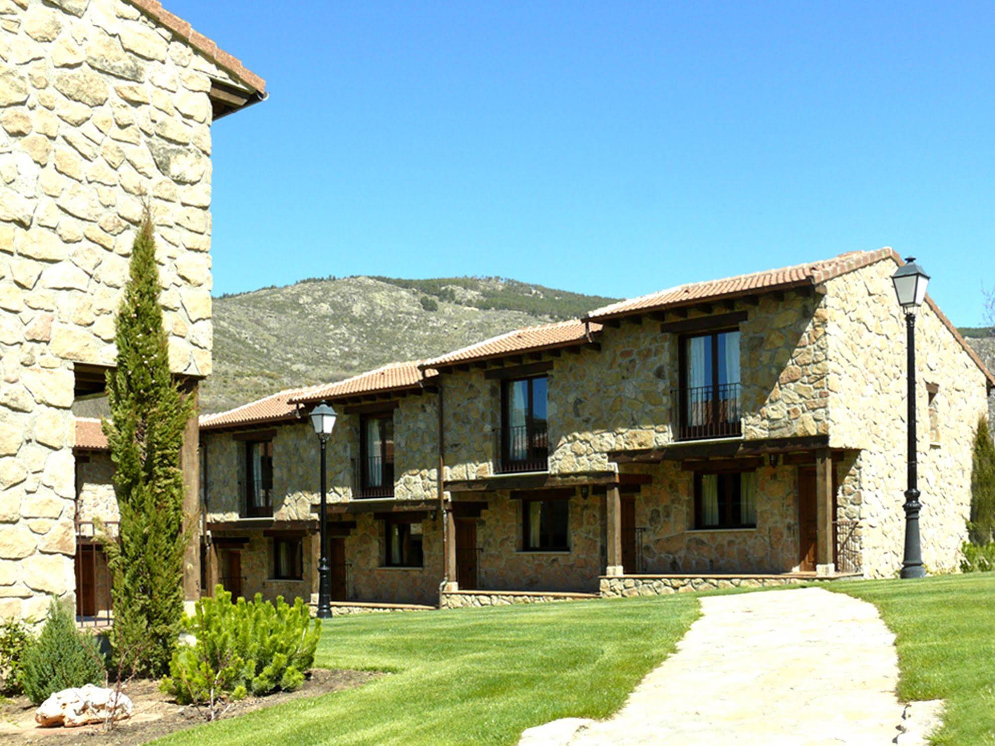 Hotel Rural Ribera del Corneja