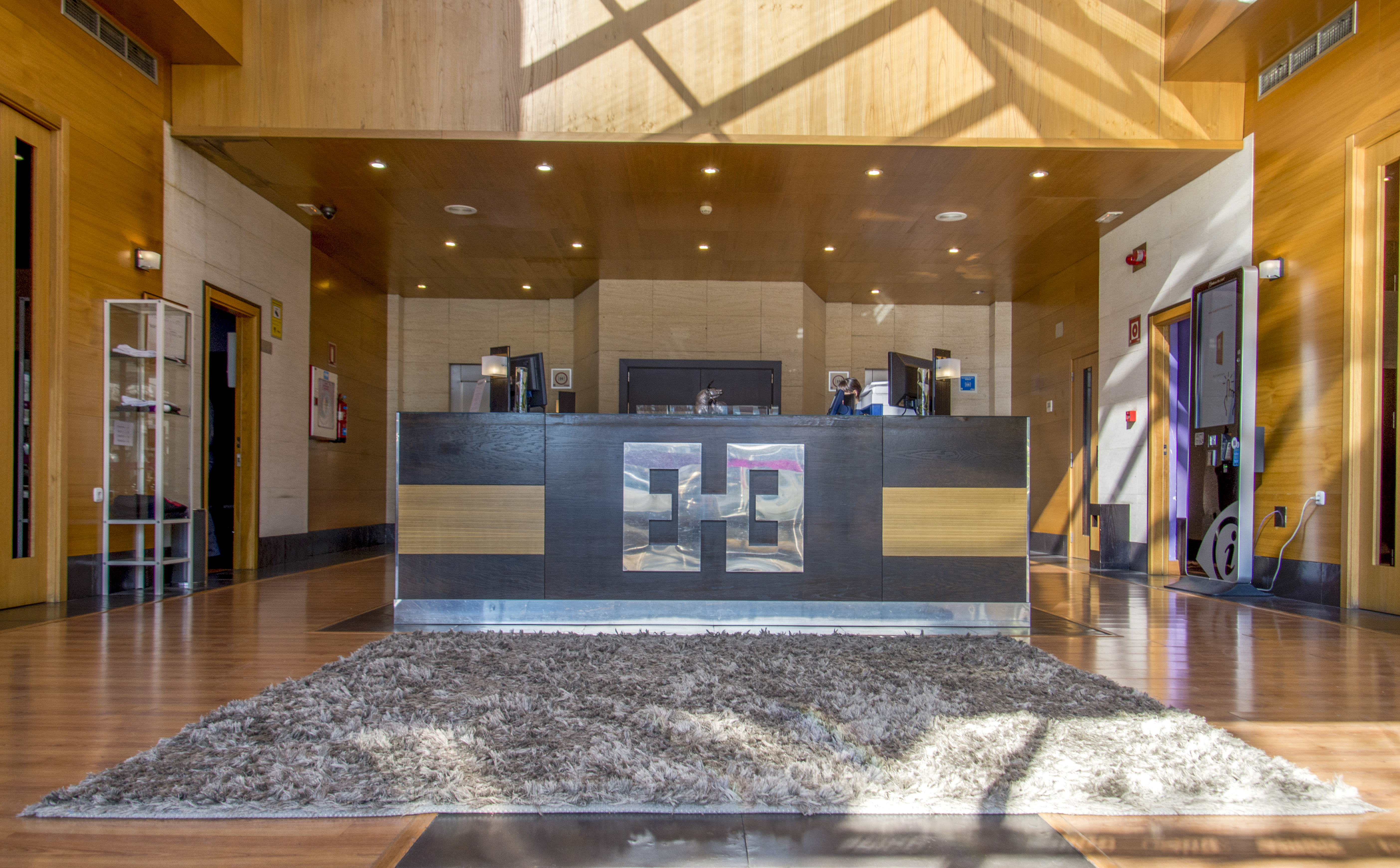 Zenit Hall88 Studios