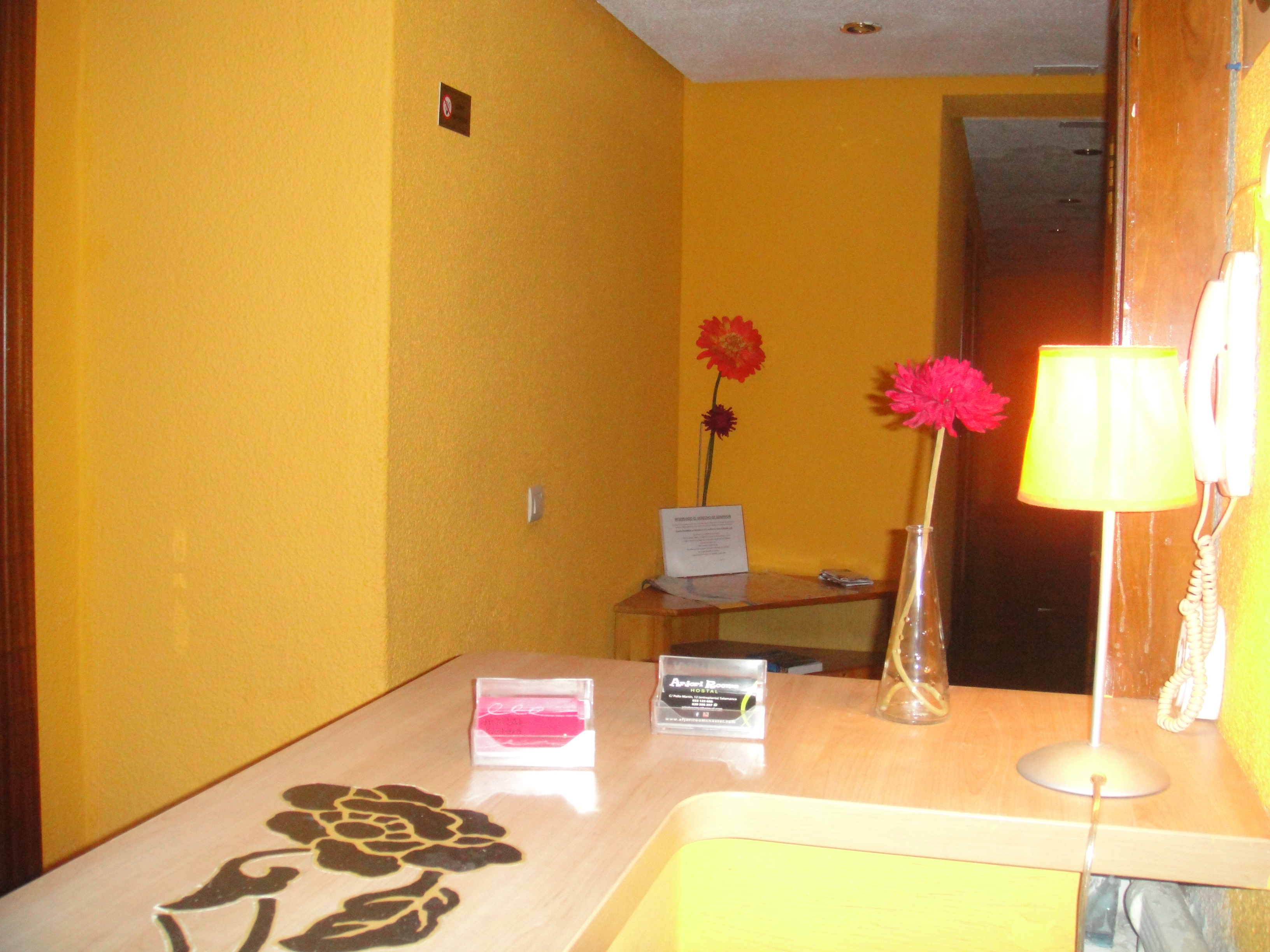 Hostal Carmen by gaiarooms