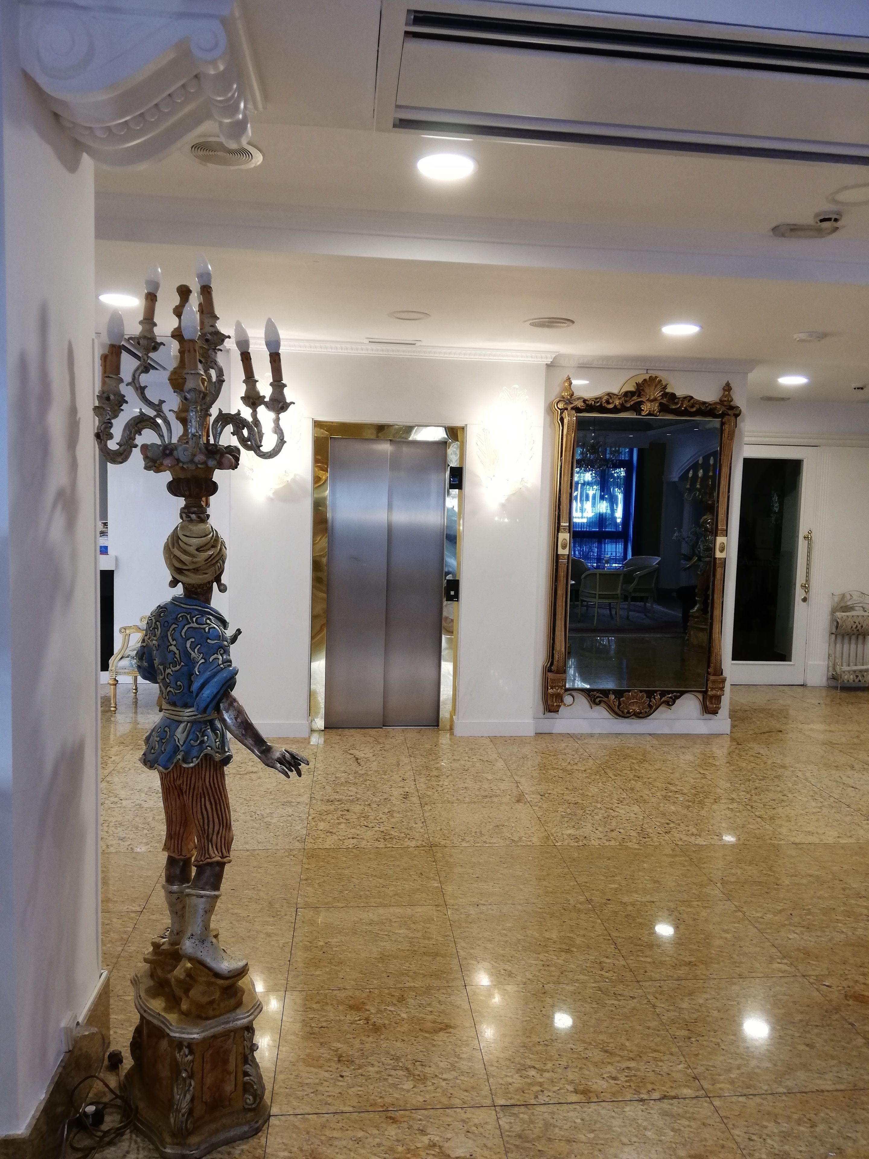 Sercotel Hotel Artheus Carmelitas