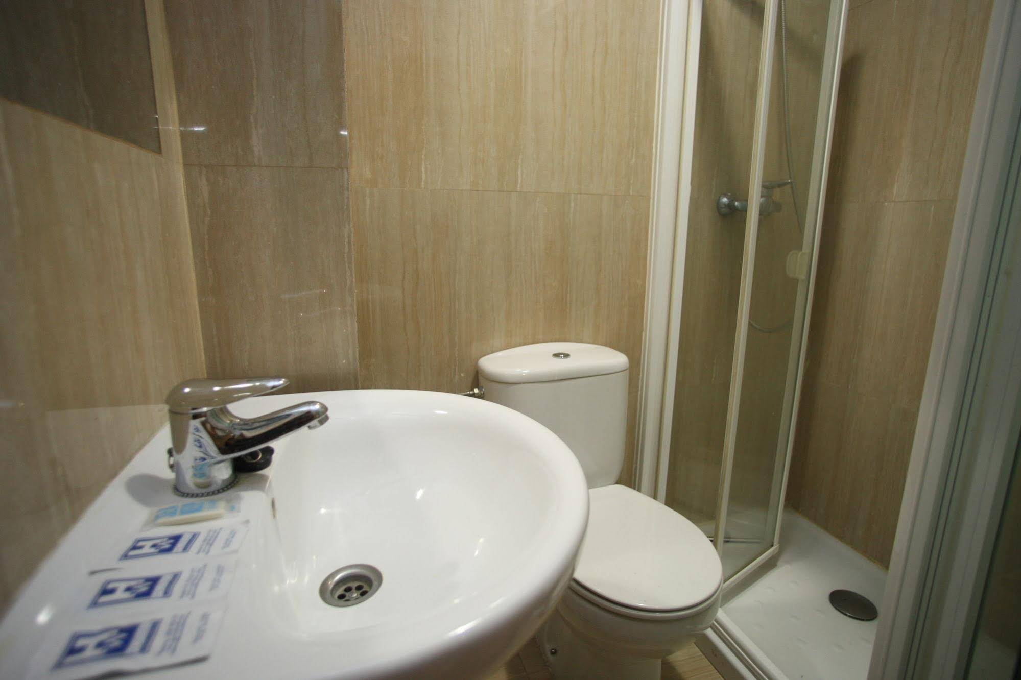 Hostal Caballeros