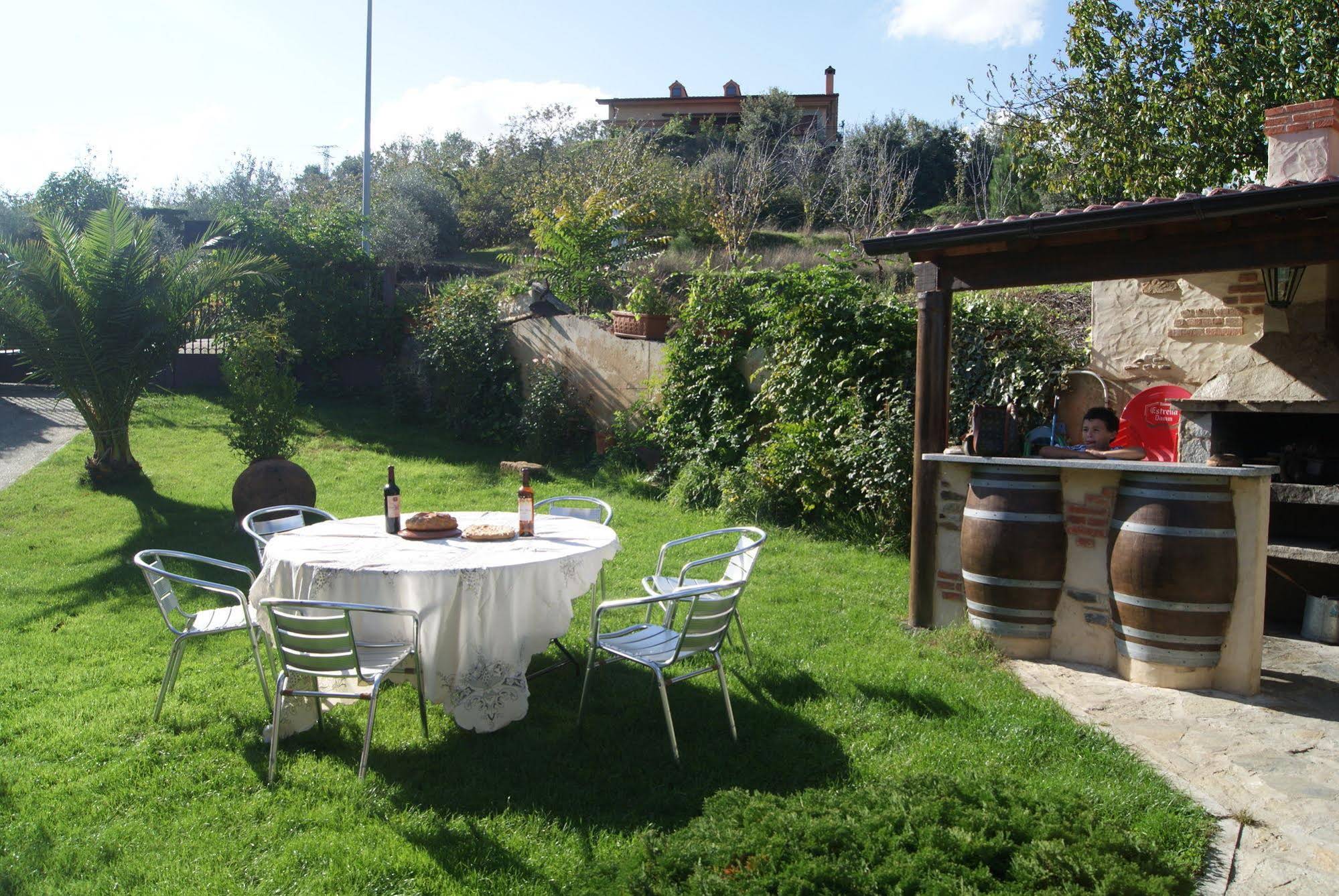 Casas Arroal