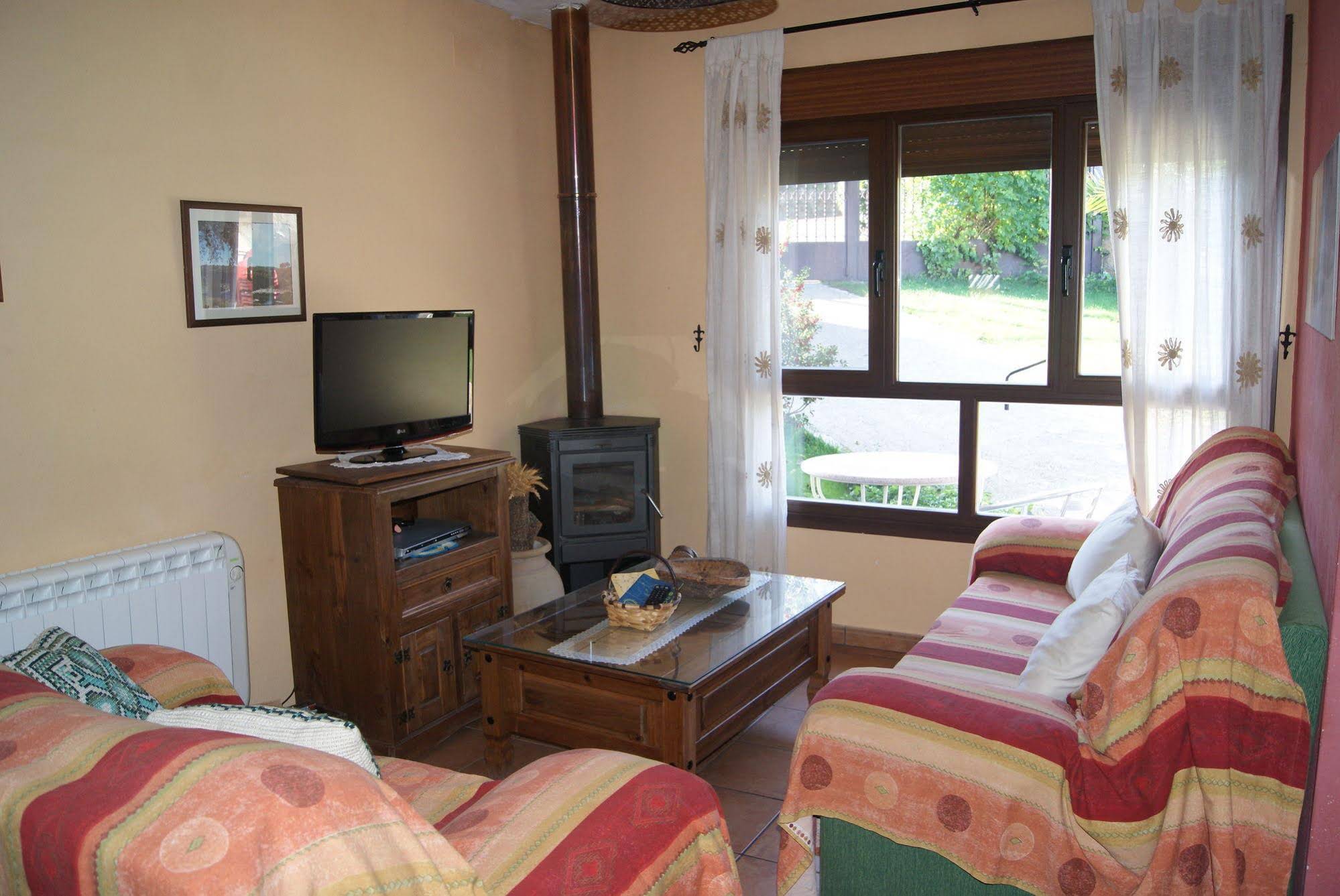 Casas Arroal