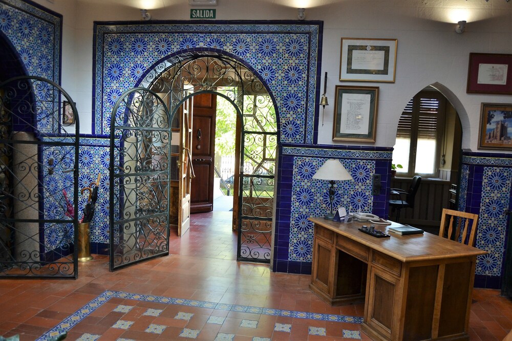 Villegas Hotel