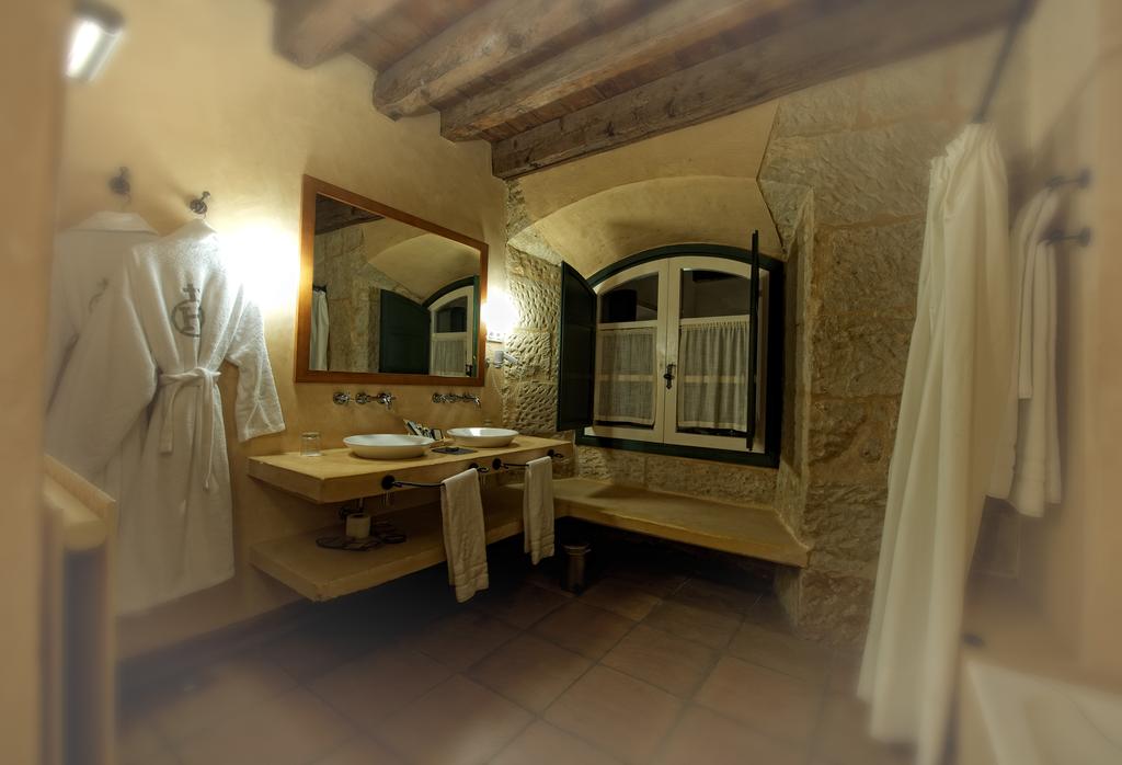 Hacienda Zorita Wine Hotel & Spa