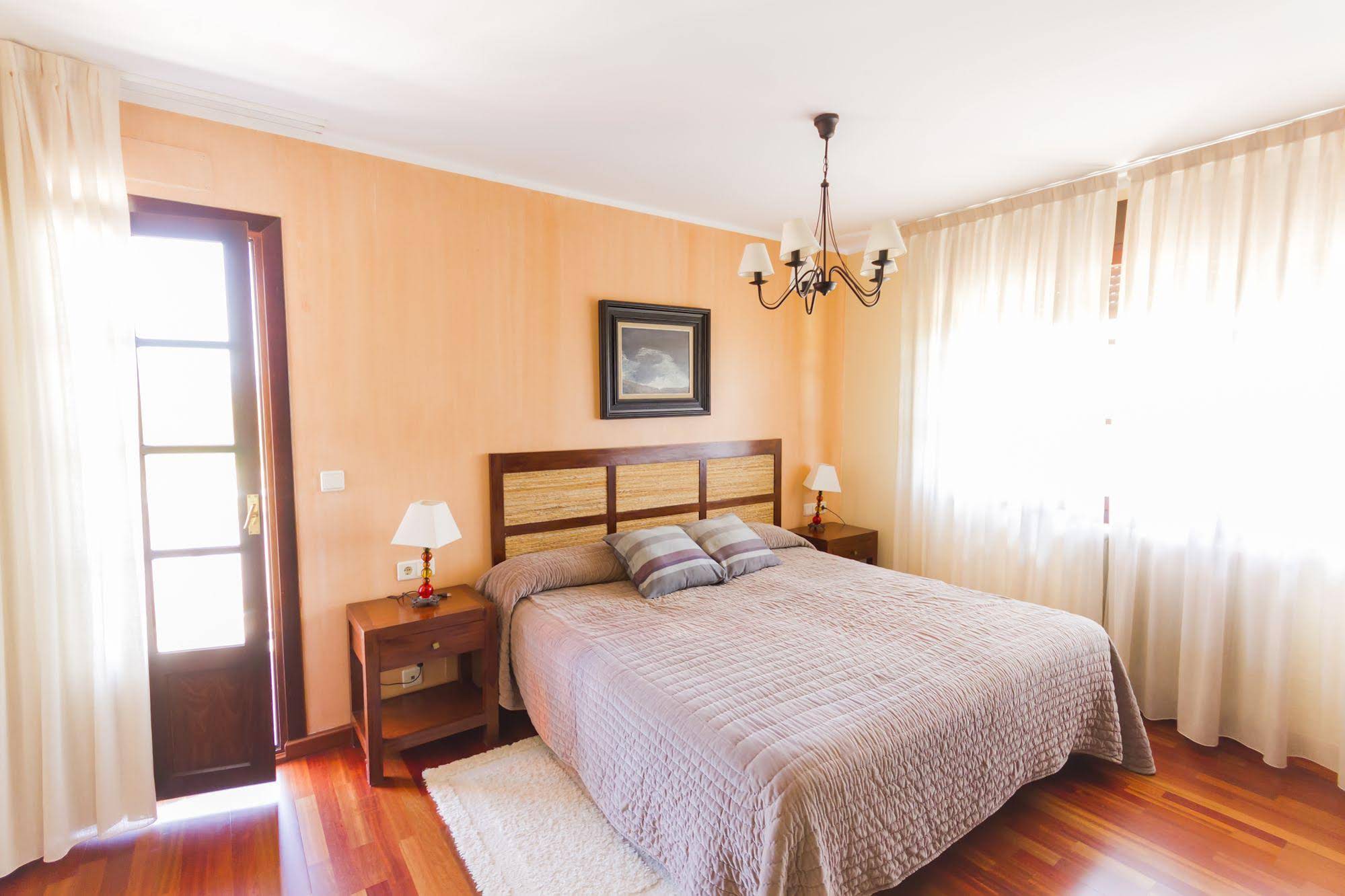 Hotel Rural Lacelo
