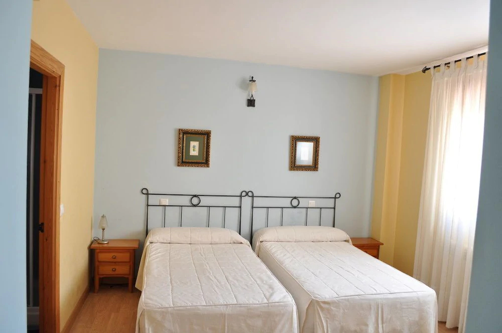 Hotel Puente de Piedra