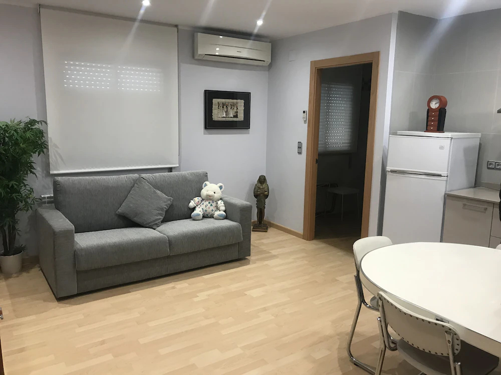 Hotel Blanc i Negre by OYO Rooms