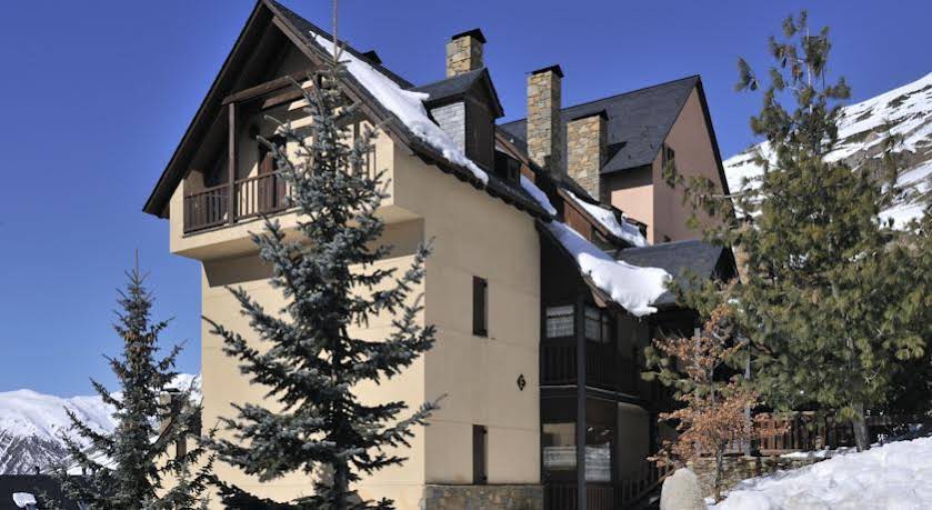 Apartamentos Blanheu, Affiliated by Meliá