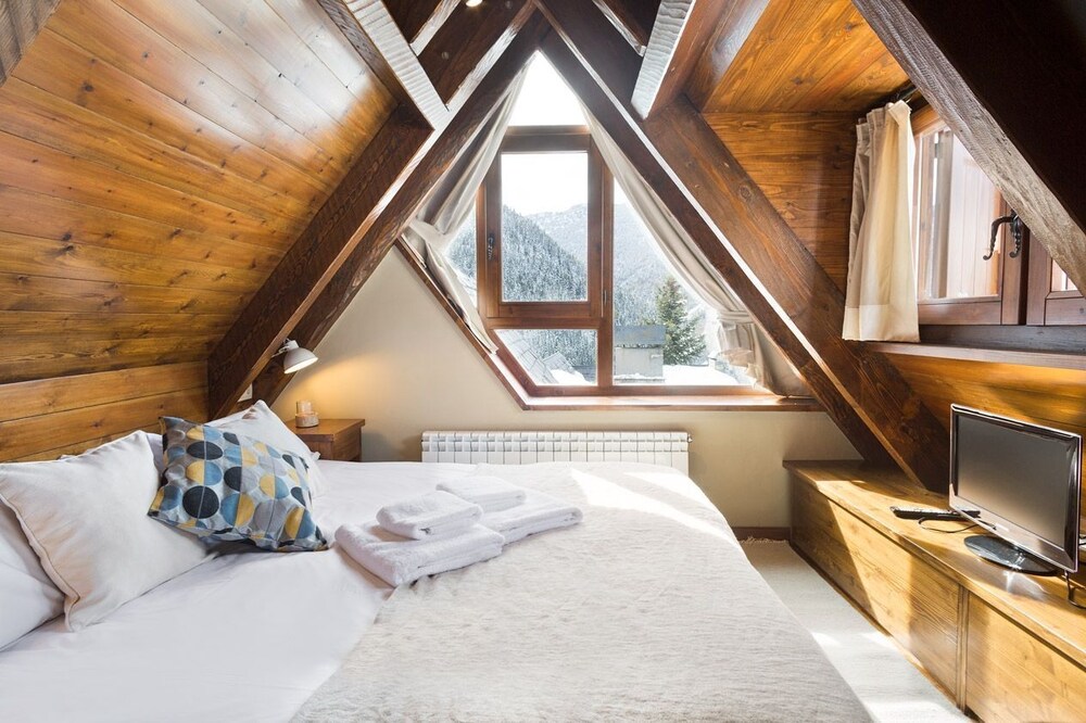 Luderna-Casa Con Terraza Cuylas