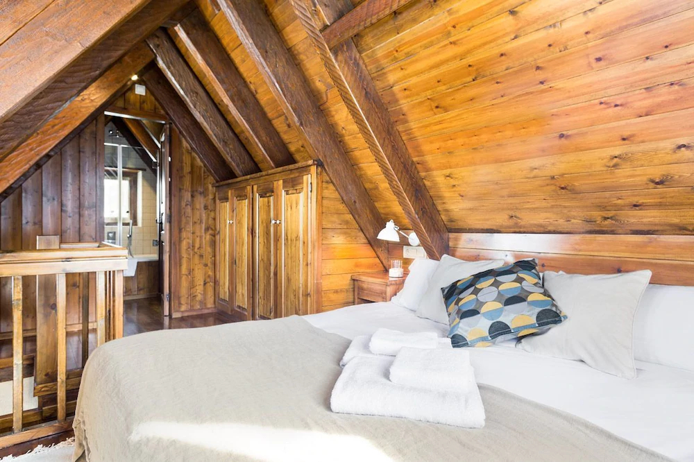 Luderna-Casa Con Terraza Cuylas