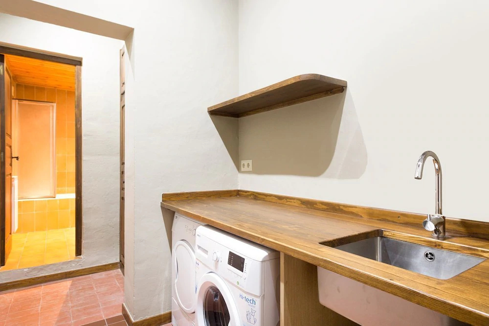 Luderna-Casa Con Terraza Cuylas