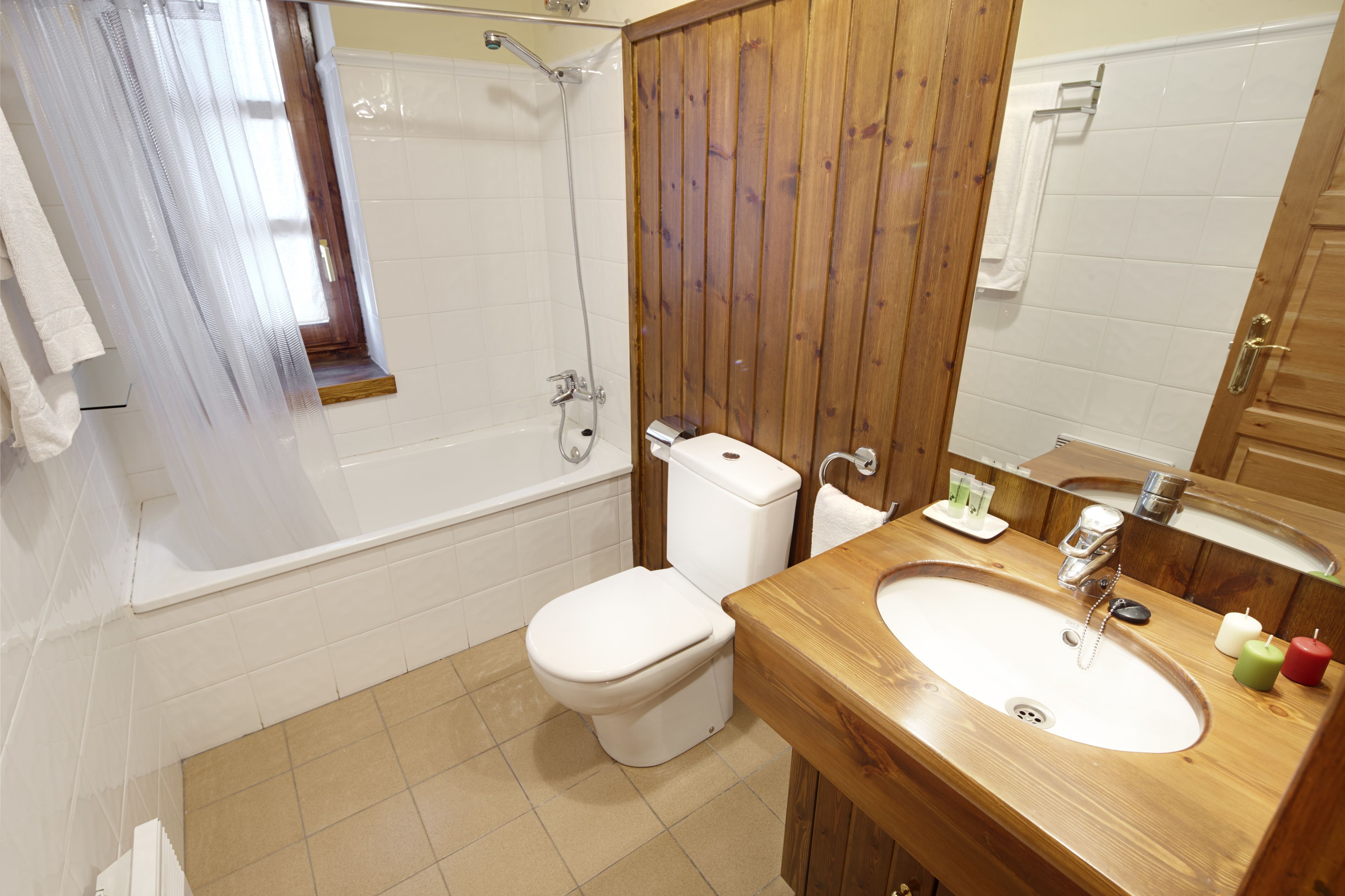 Nin de Beret by FeelFree Rentals