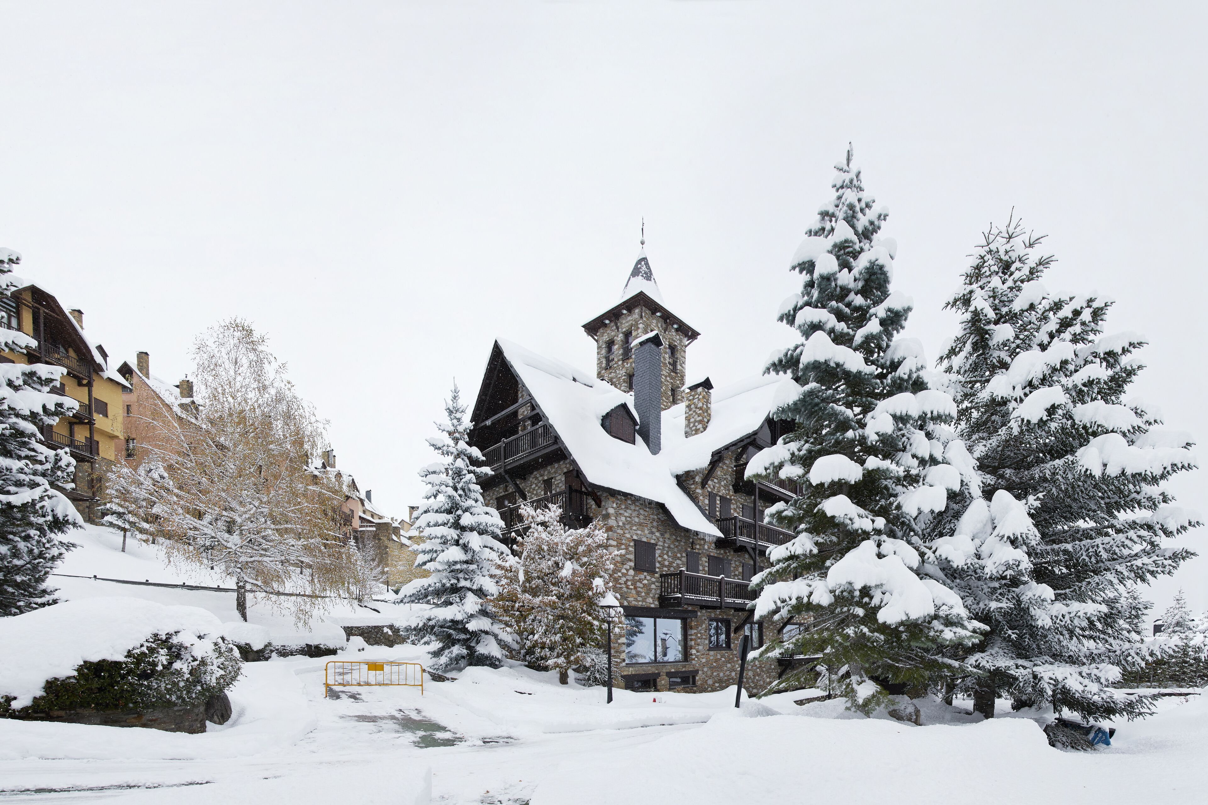 Nin de Beret by FeelFree Rentals