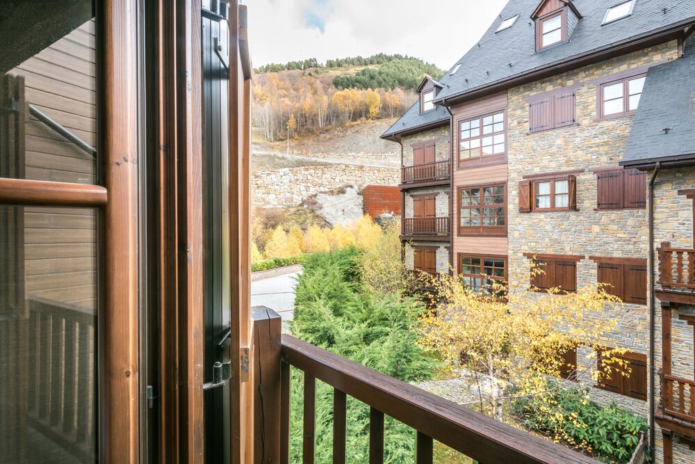 Residencial Val de Ruda by FeelFree Rentals