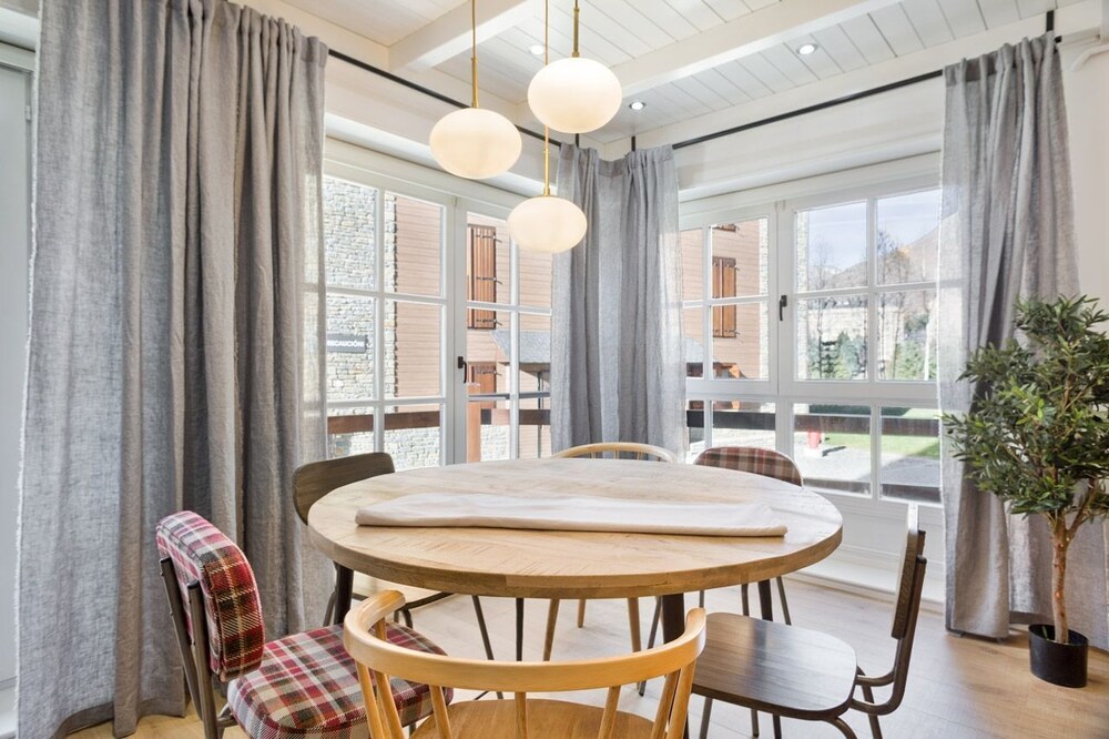 Residencial Val de Ruda by Luderna