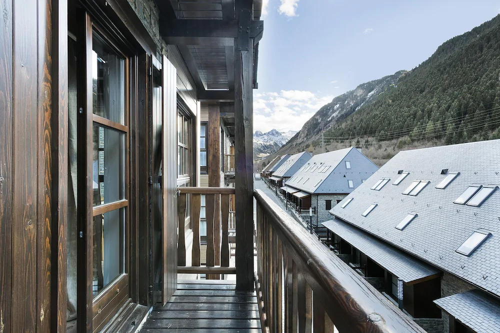 Residencial Val de Ruda by Luderna