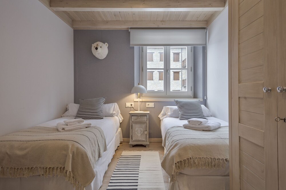 Residencial Val de Ruda by Luderna