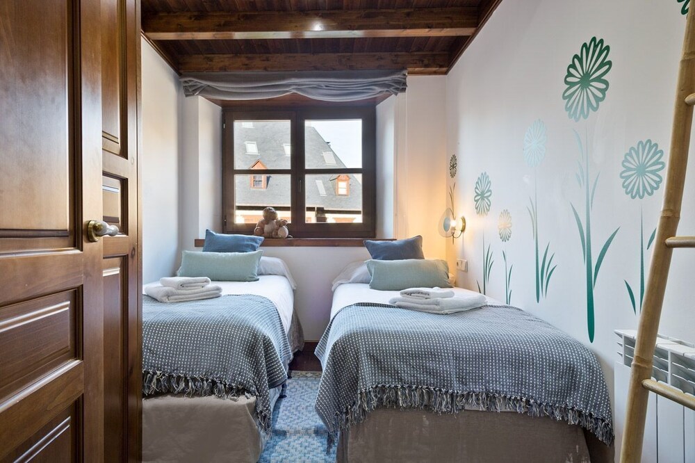 Residencial Val de Ruda by Luderna