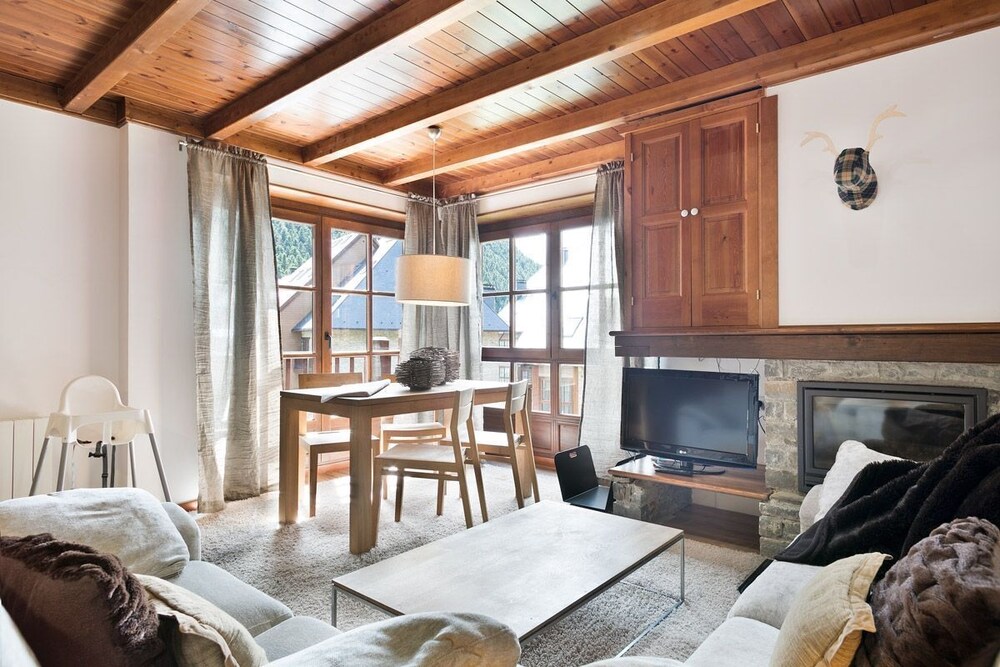 Residencial Val de Ruda by Luderna