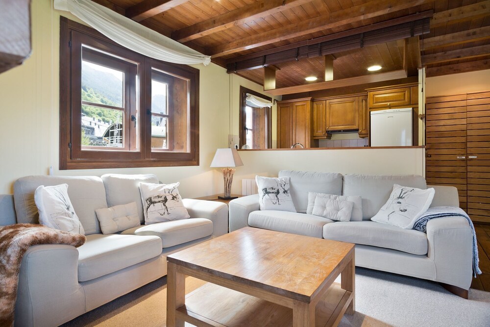 Residencial Val de Ruda by Luderna