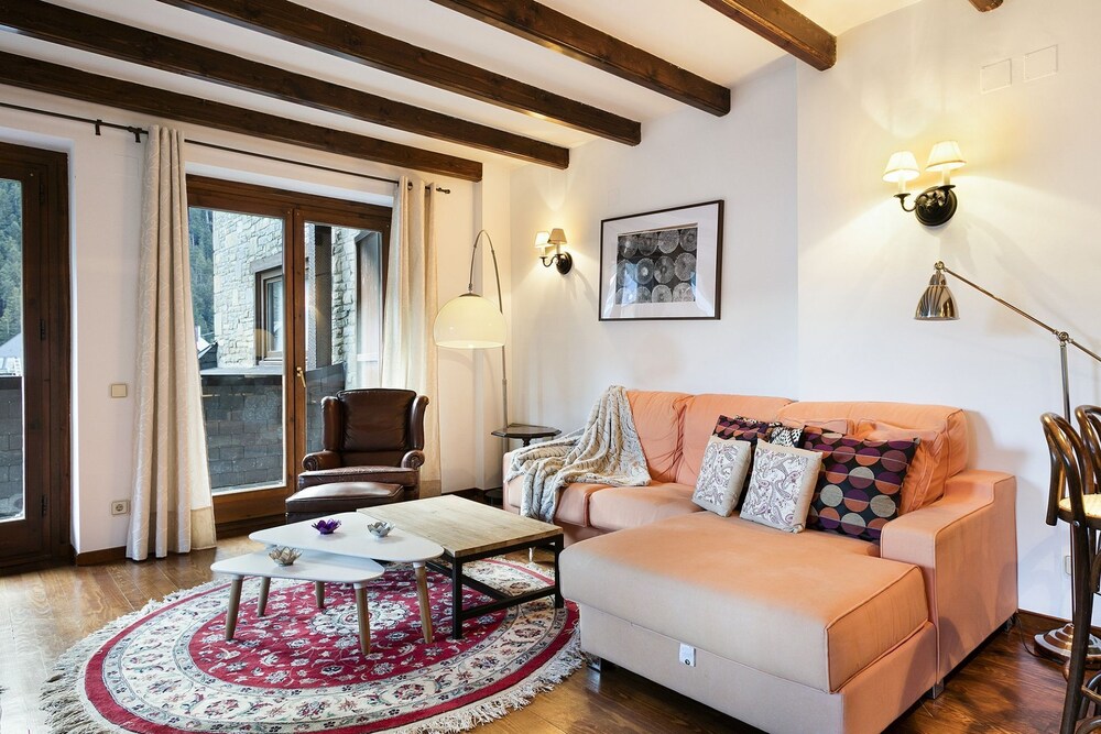 Residencial Val de Ruda by Luderna