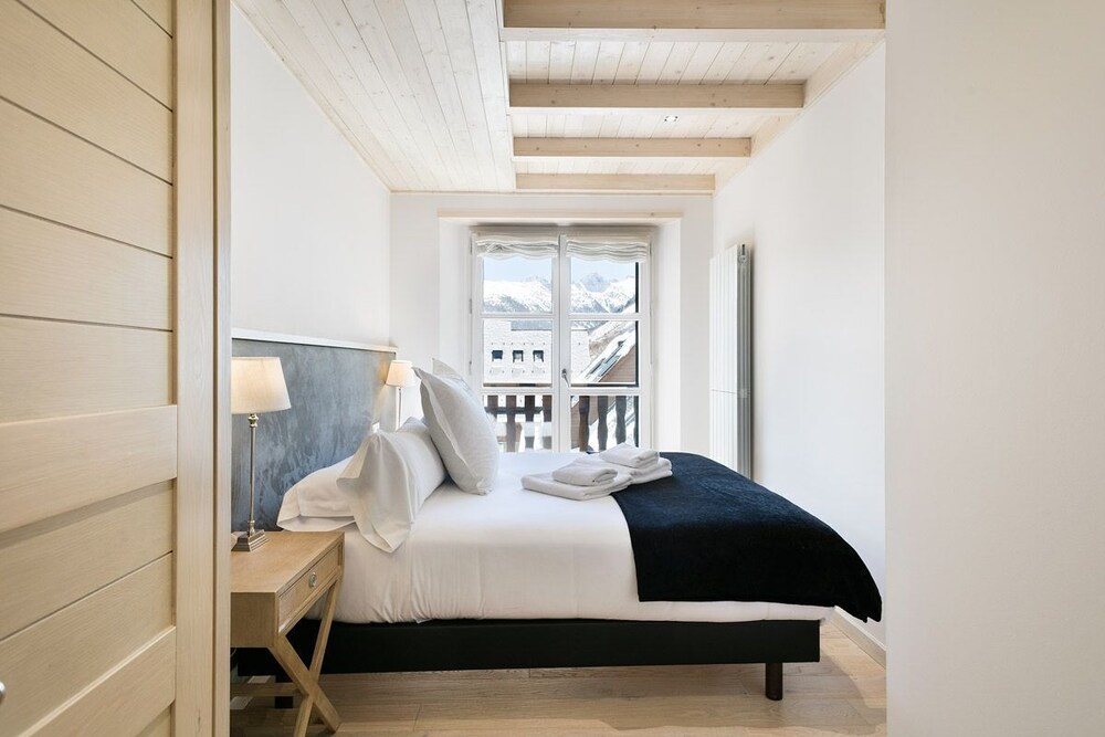 Residencial Val de Ruda by Luderna