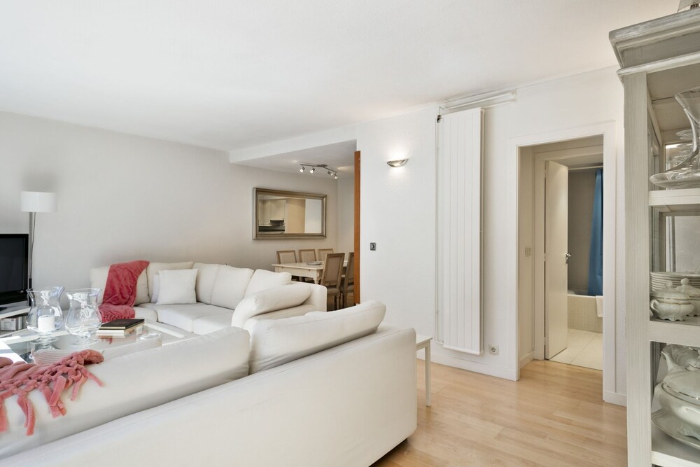 Residencial Val de Ruda by Luderna