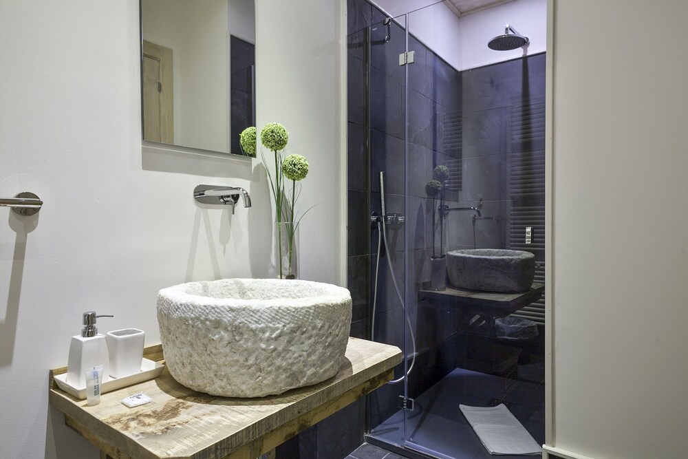 Residencial Val de Ruda by Luderna