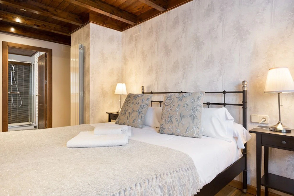 Residencial Val de Ruda by Luderna