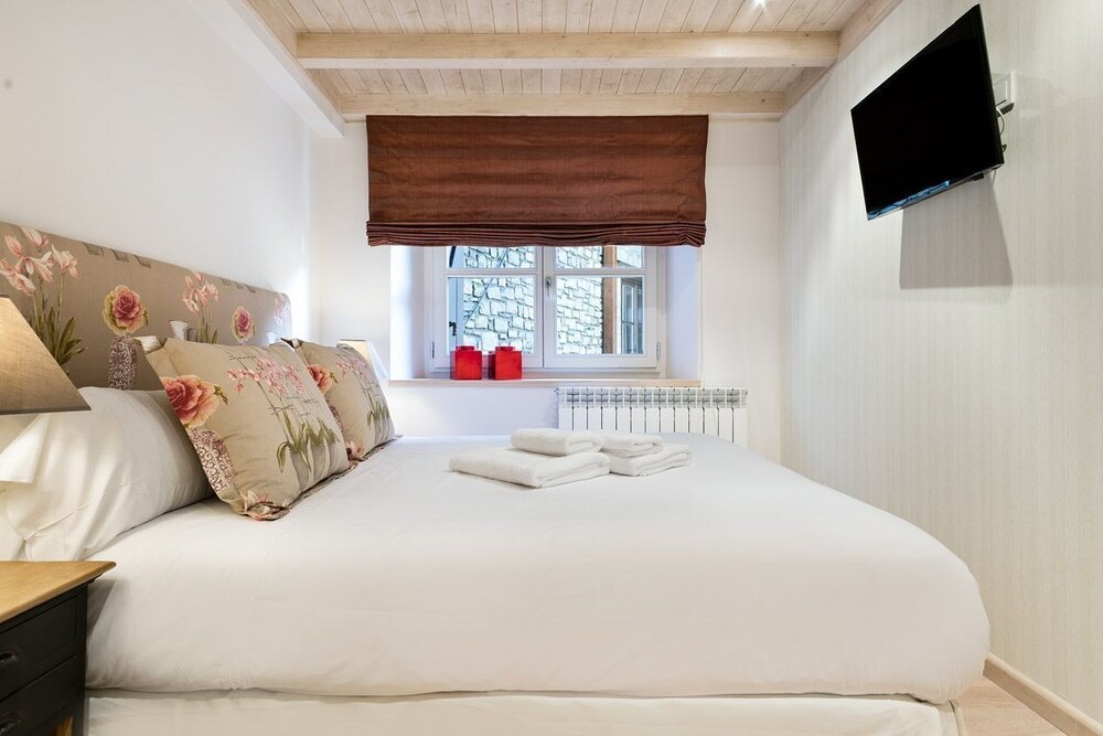 Residencial Val de Ruda by Luderna