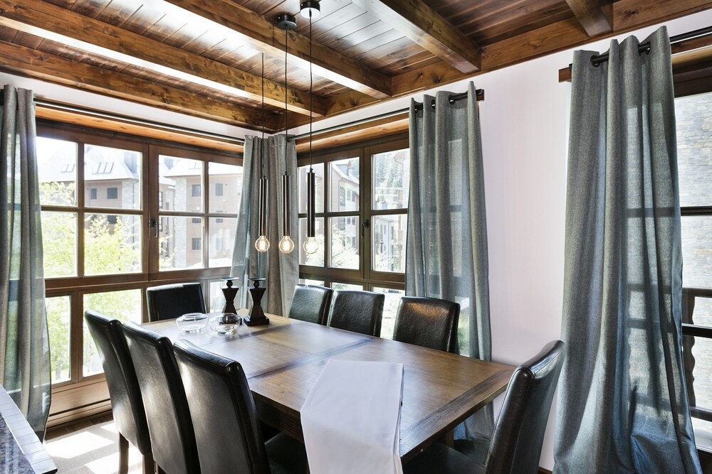 Residencial Val de Ruda by Luderna