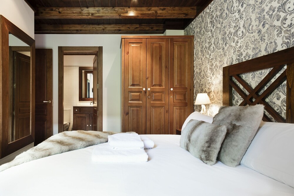 Residencial Val de Ruda by Luderna