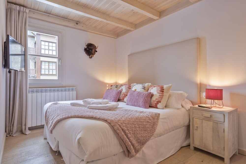 Residencial Val de Ruda by Luderna