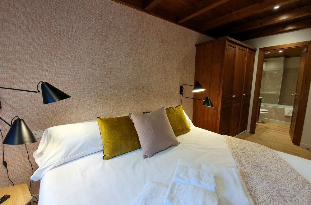 Residencial Val de Ruda by Luderna