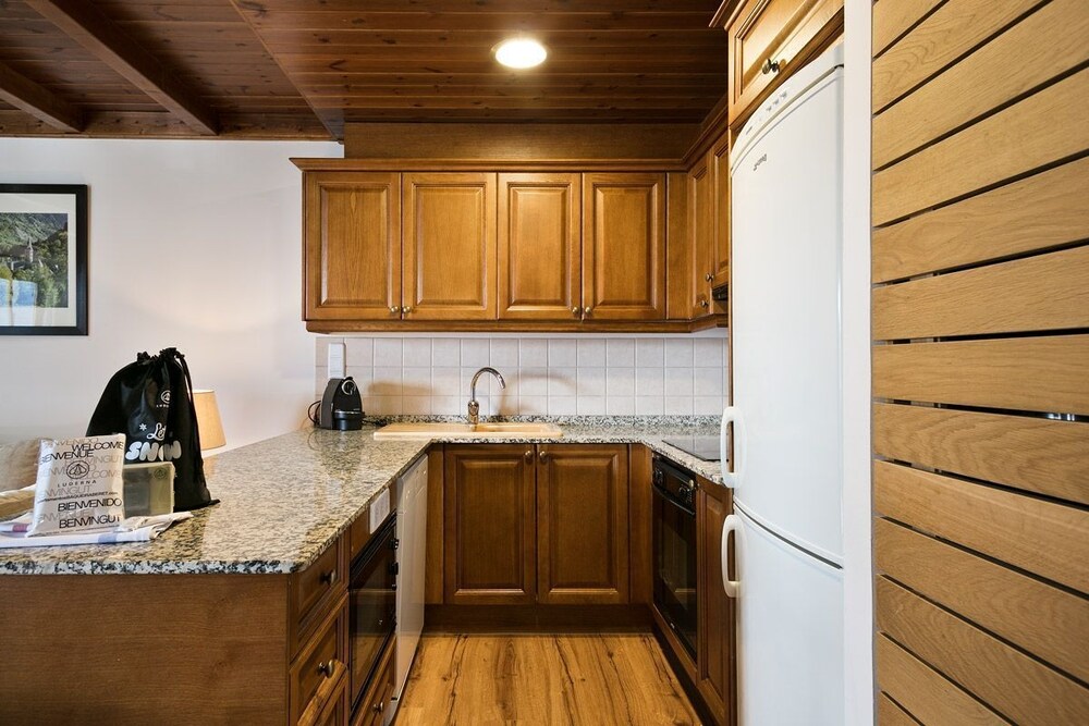 Residencial Val de Ruda by Luderna