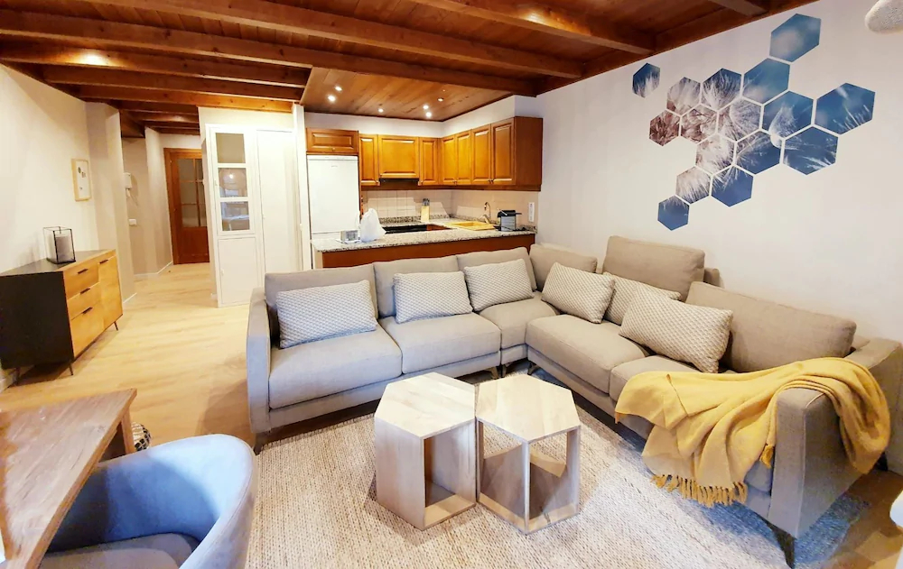 Residencial Val de Ruda by Luderna