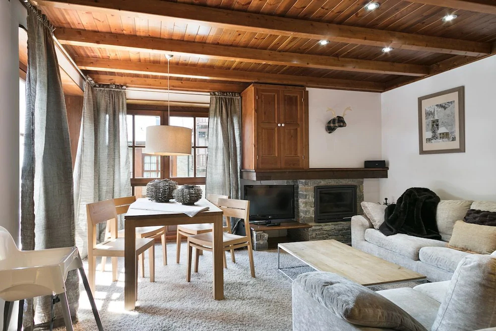 Residencial Val de Ruda by Luderna