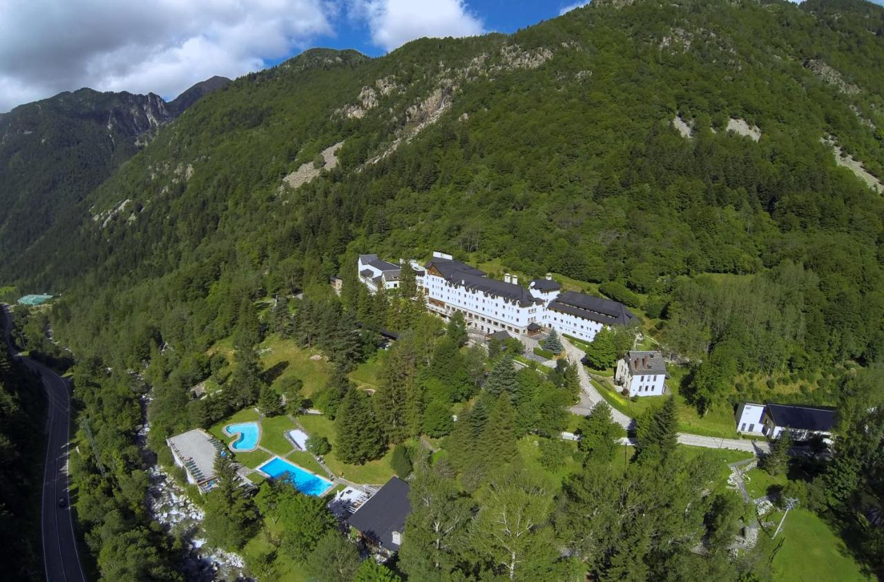 Hotel Manantial