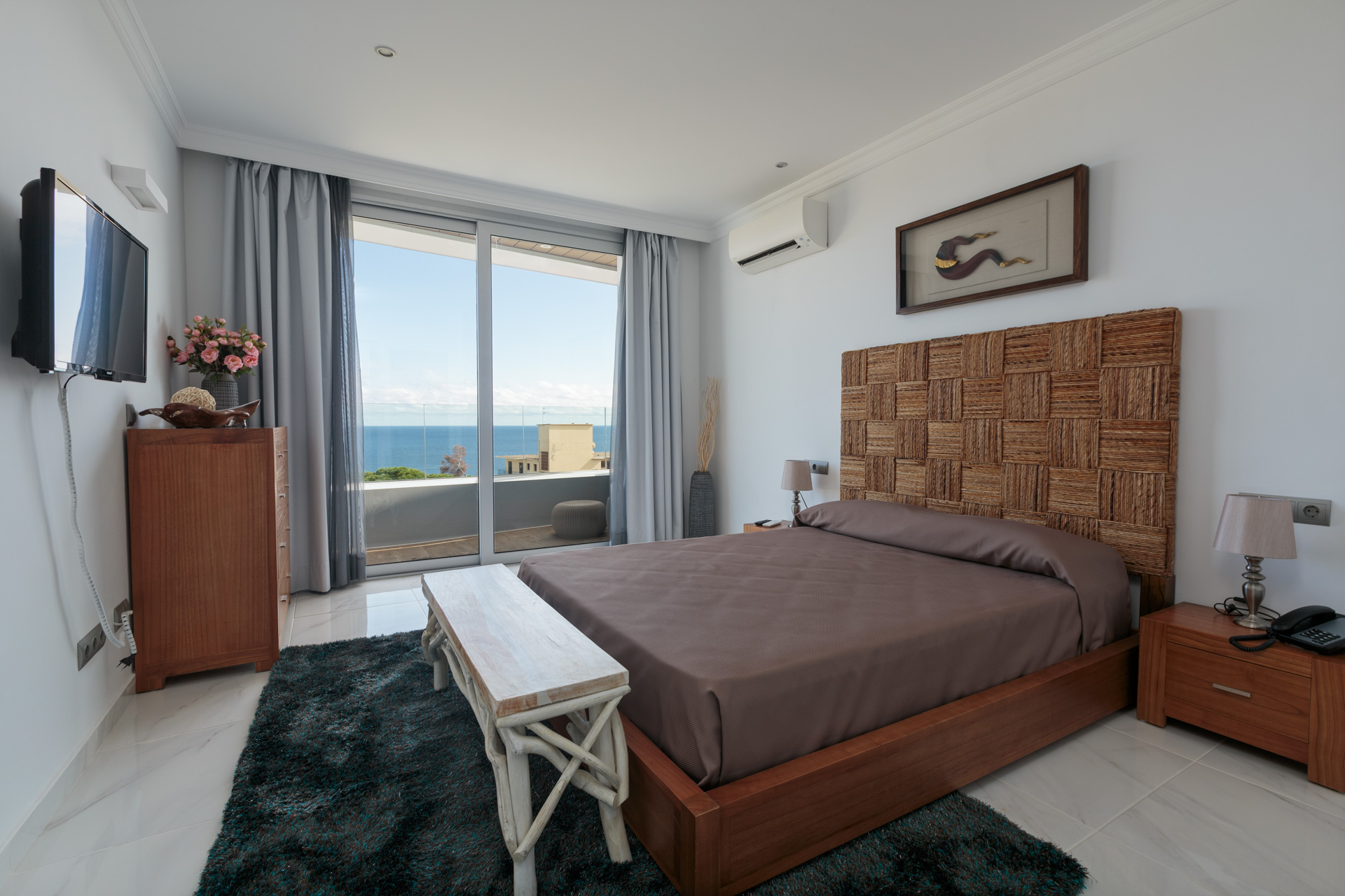 Marivent Apartments