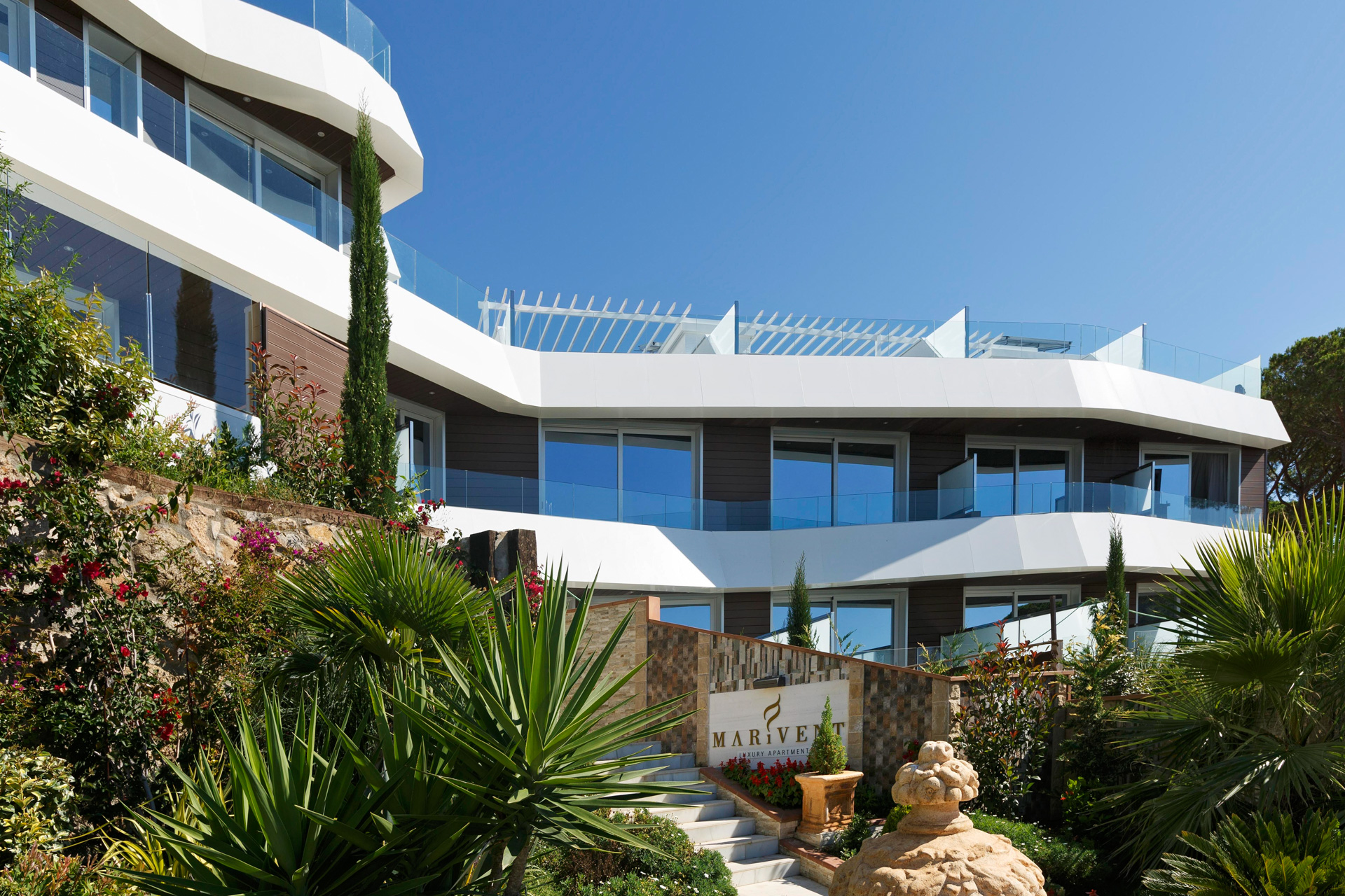 Marivent Apartments