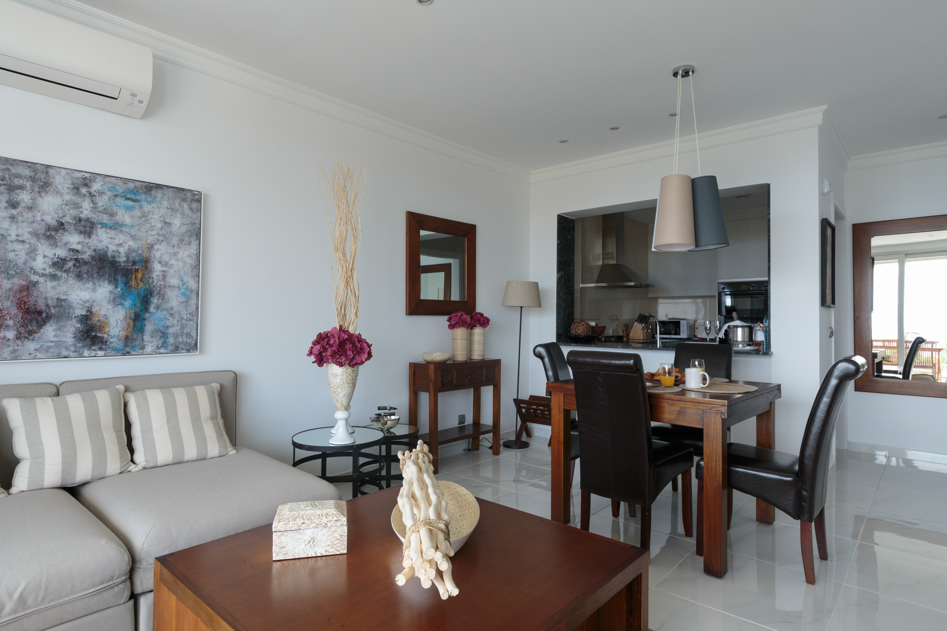 Marivent Apartments
